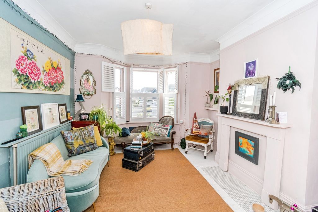 Additional image 16 of 3 bed end terrace house for salePriory Road, Southampton, Hampshire SO17