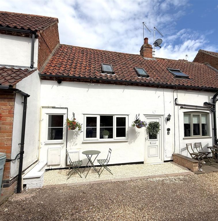 1 bed property for saleChurch Street, Bingham NG13