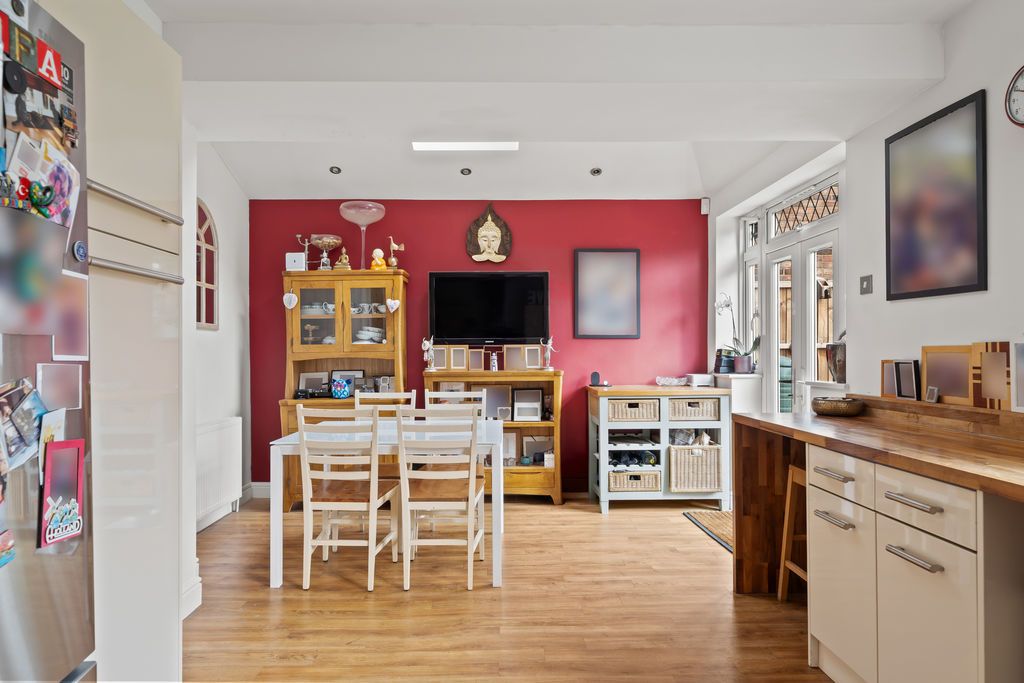 Additional image 7 of 3 bed detached house for saleChurch Road, Worcester Park KT4