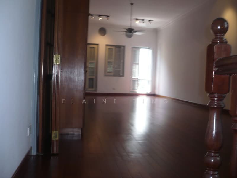 Additional image 5 of 92 Emerald Hill Road