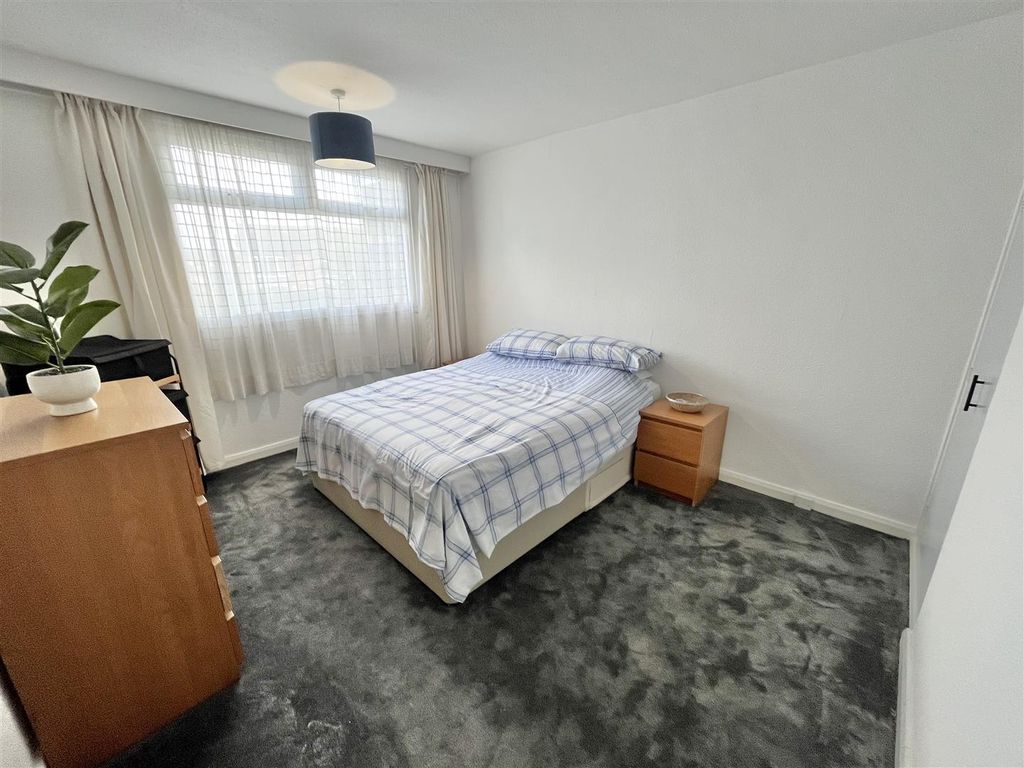 Additional image 5 of 2 bed flat for saleDenewood Court, Queens Road, Wilmslow SK9