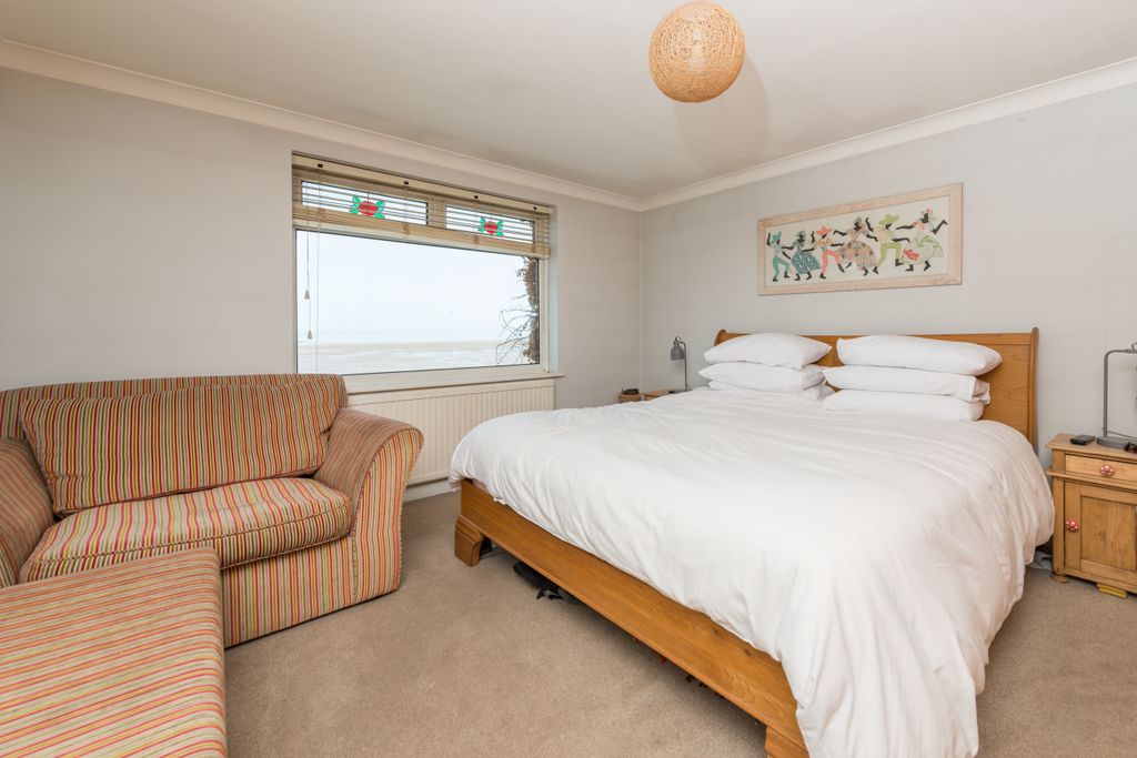 Additional image 13 of 5 bed detached house for salePreston Parade, Seasalter, Whitstable CT5