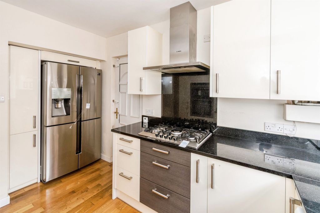 Additional image 12 of 4 bed detached house for saleHill Lane, Southampton SO15