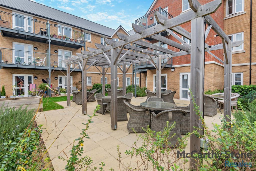 Additional image 23 of 2 bed flat for saleHampton Place, Hampton Close, Shirley, Southampton SO15