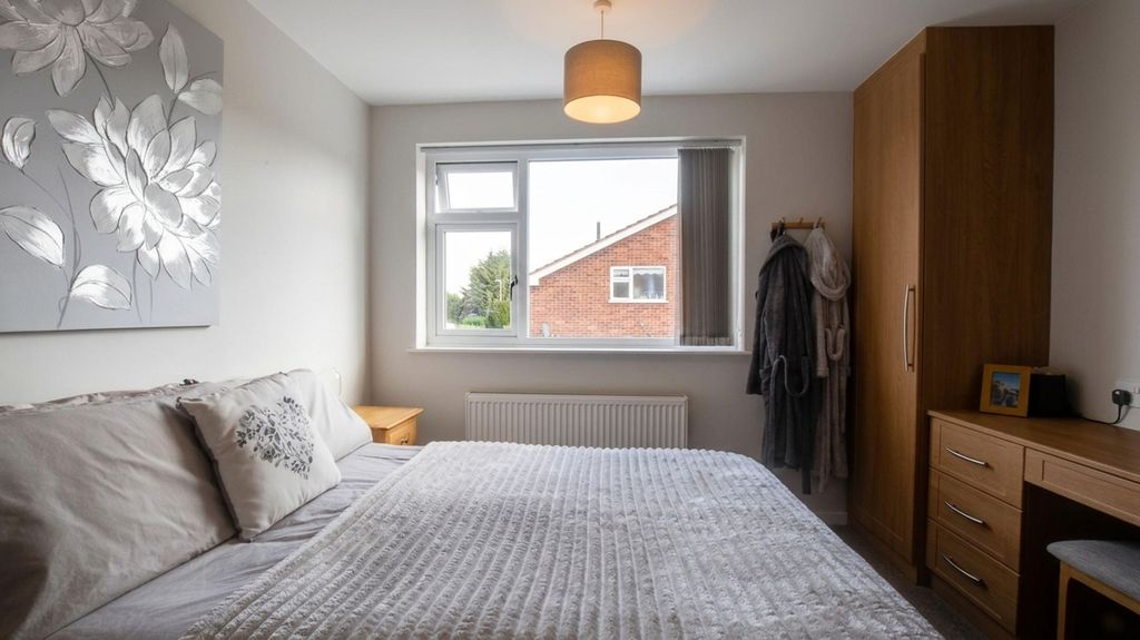 Additional image 19 of 3 bed semi-detached house for saleCoombe Rise, Oadby, Leicester LE2