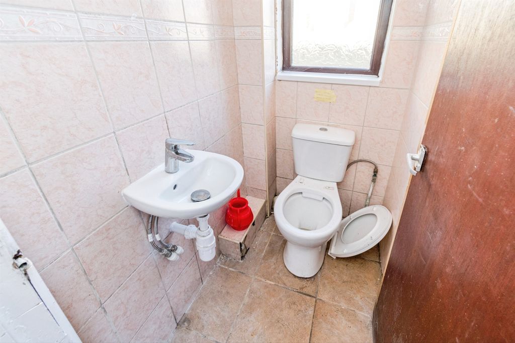 Additional image 11 of 5 bed terraced house for saleNorthumberland Road, Southampton SO14