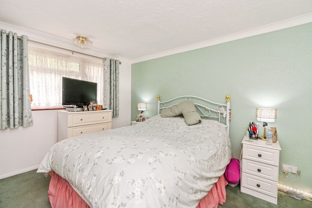Additional image 8 of 3 bed terraced house for salePuffin Close, Southampton, Hampshire SO16