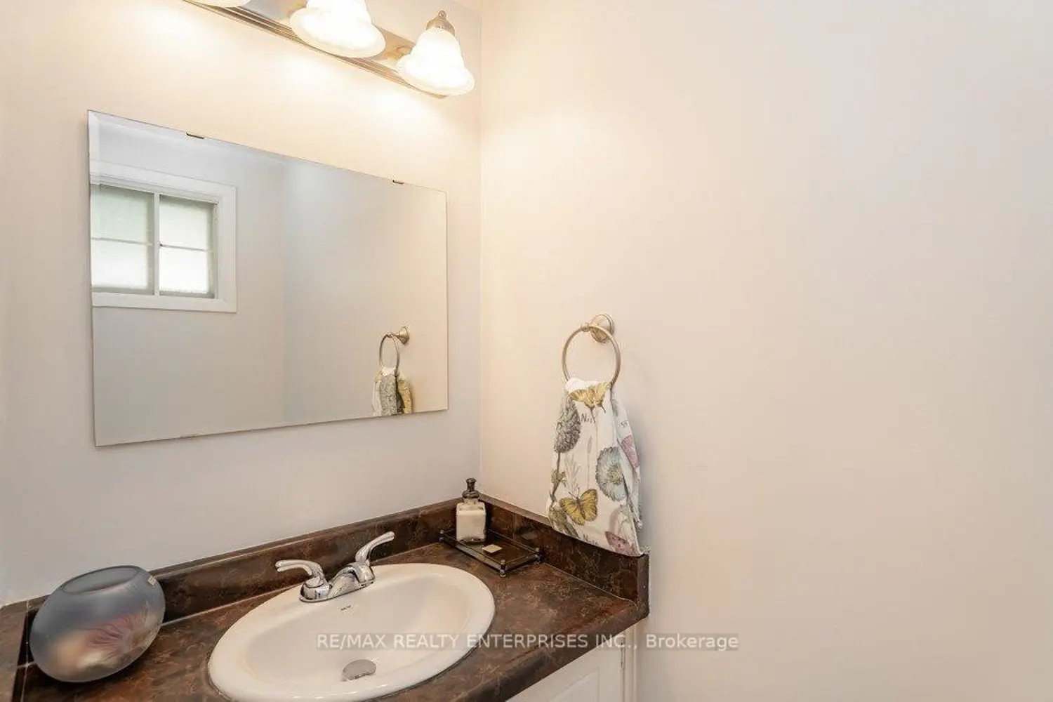Additional image 3 of 830 Stainton Drive 58