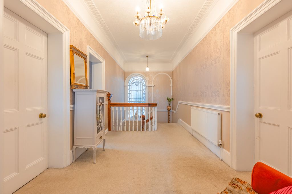 Additional image 19 of 4 bed semi-detached house for saleHeron Lodge, London Road, Worcester WR5