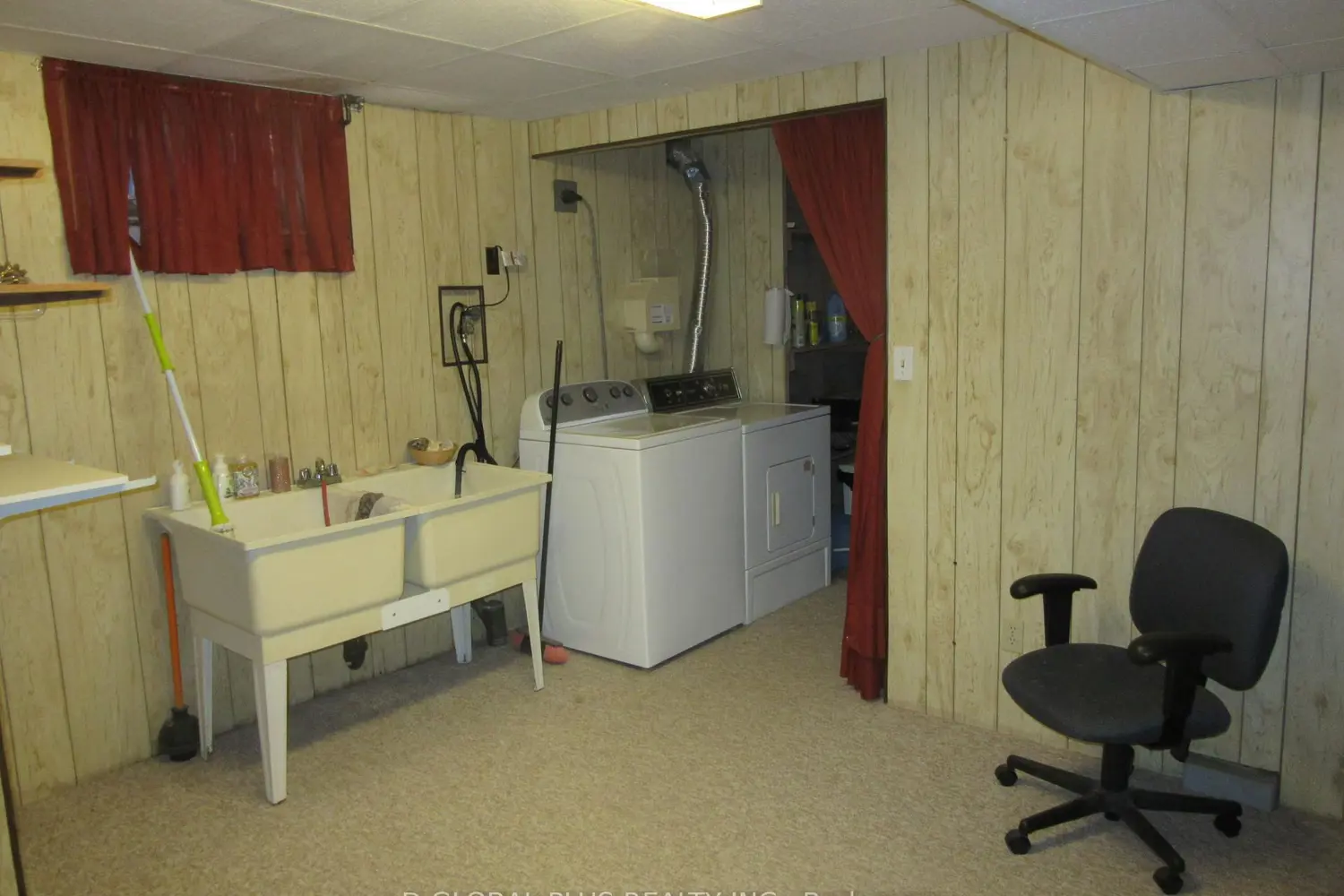 Additional image 13 of 438 Beach Avenue