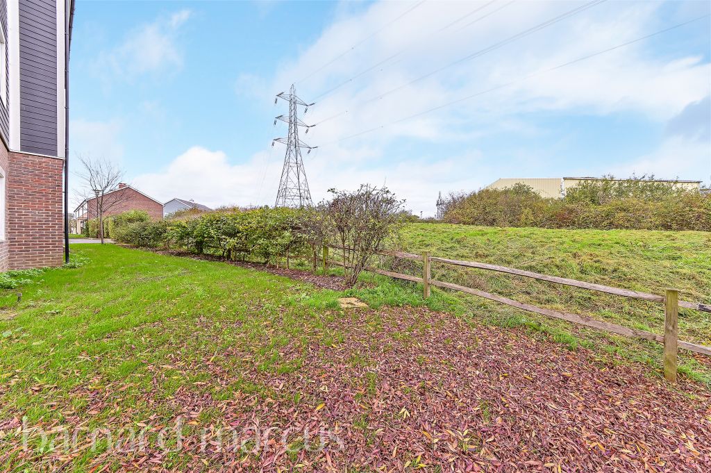Additional image 18 of 2 bed flat for salePondside Avenue, Worcester Park KT4