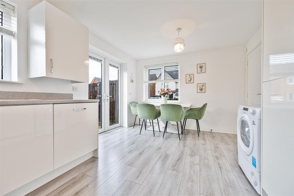 Additional image 8 of 3 bed detached house for saleRosebay Drive, Wishaw ML2