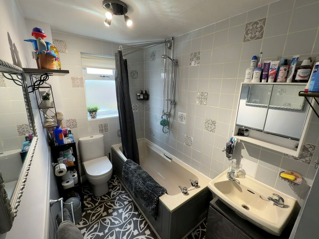 Additional image 8 of 3 bed detached house for saleStiles Close, Broughton Astley, Leicester LE9