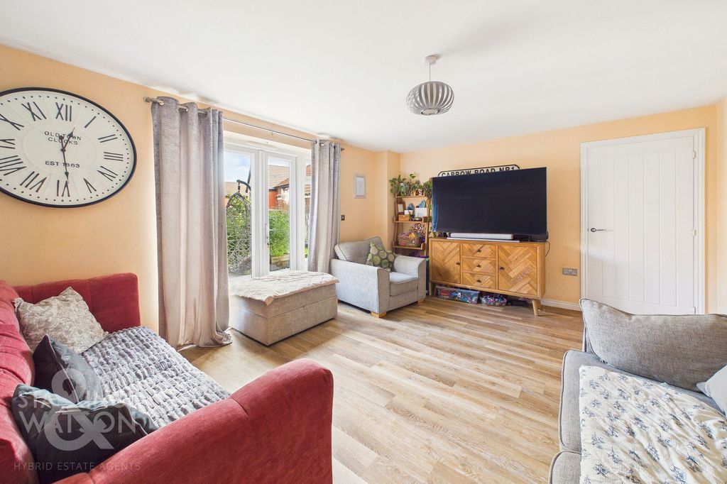 Additional image 2 of 4 bed detached house for saleSwallow Drive, Wymondham NR18