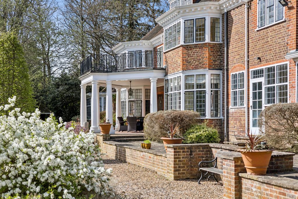 Additional image 23 of 8 bed detached house for saleDanes Hill, Woking GU22