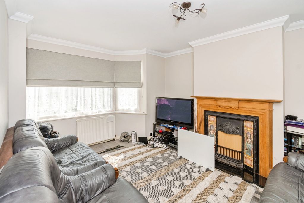 Additional image 4 of 4 bed semi-detached house for saleCoxford Road, Southampton, Hampshire SO16