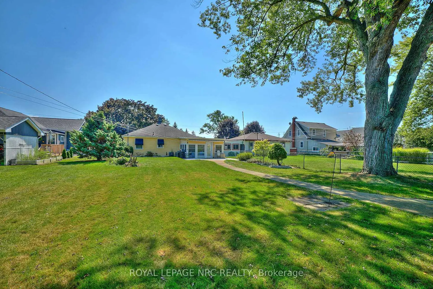 Additional image 12 of 4013 Welland Street