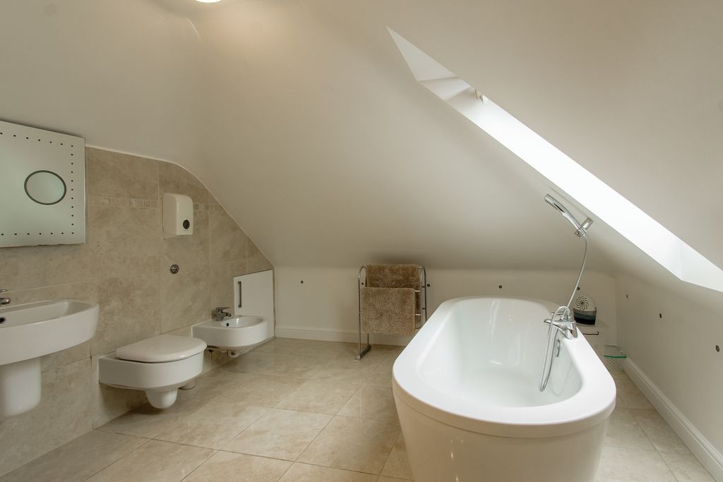 Additional image 13 of 4 bed bungalow for saleSandhurst Road, Yeovil BA20
