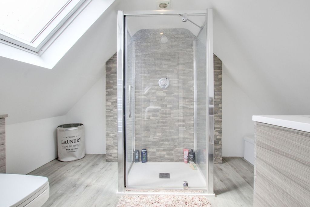 Additional image 15 of 5 bed detached house for saleSwan Lane, Wickford SS11
