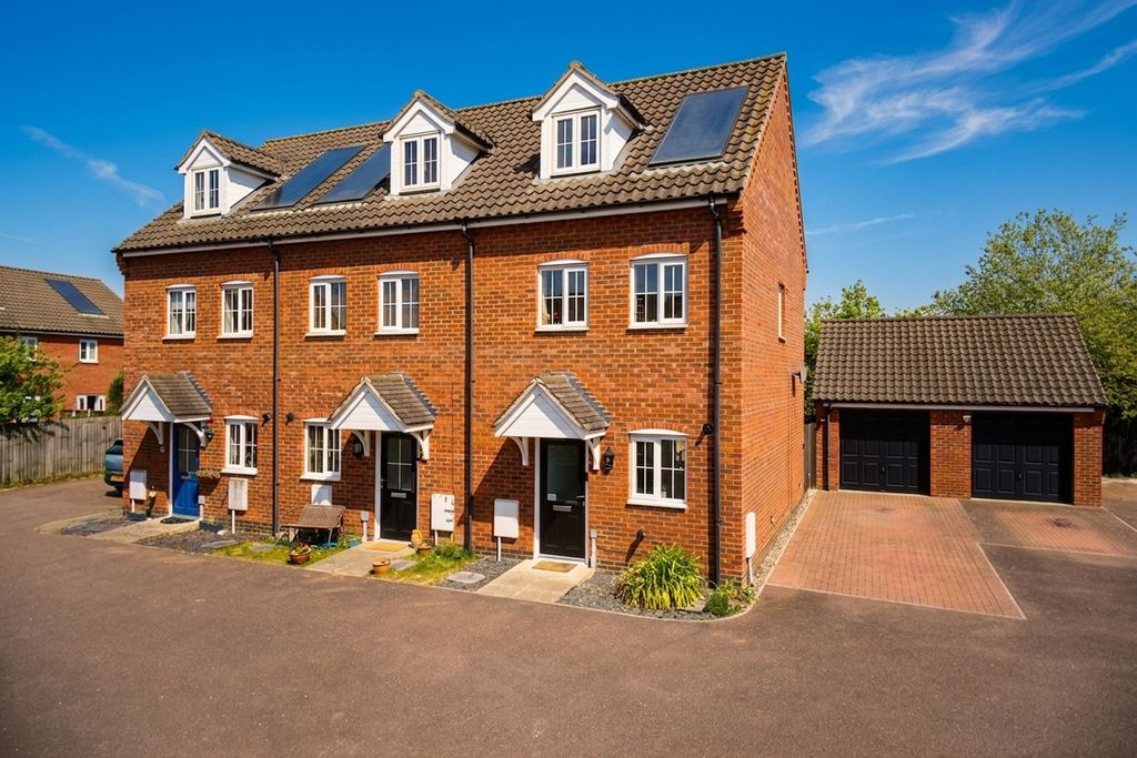 Additional image 4 of 3 bed end terrace house for saleCarpenter Close, Wymondham NR18