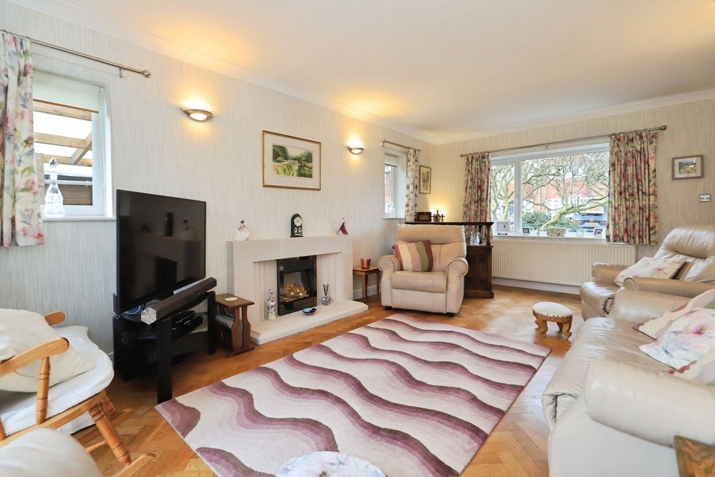 Additional image 2 of 4 bed detached house for saleFarm Road, Wolverhampton WV3