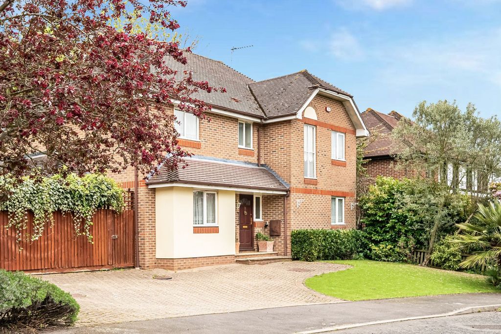 Additional image 42 of 5 bed detached house for saleCampion Gardens, Woodford Green IG8