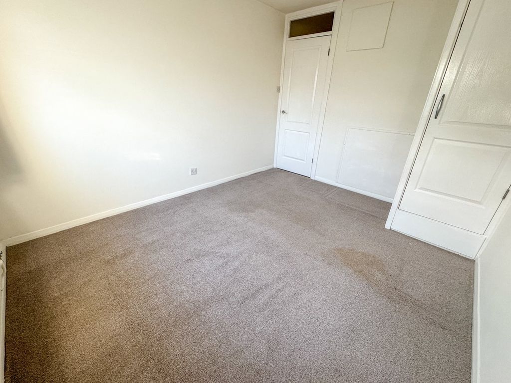 Additional image 8 of 1 bed flat for saleCockerell Close, Wimborne BH21