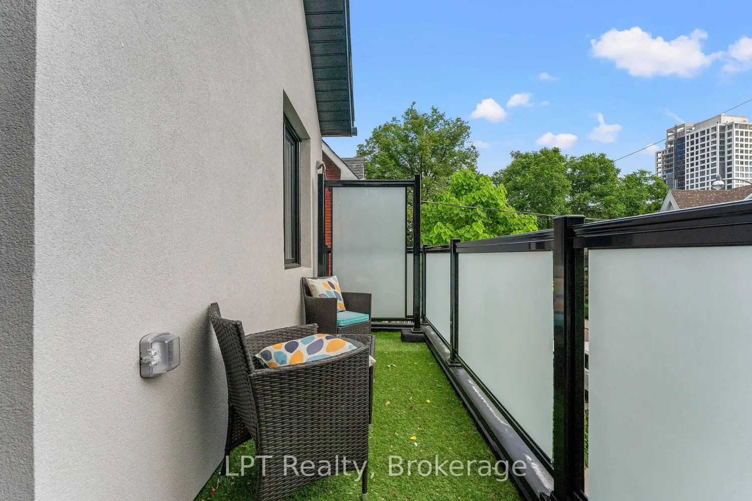 Additional image 7 of 204 Franklin Avenue