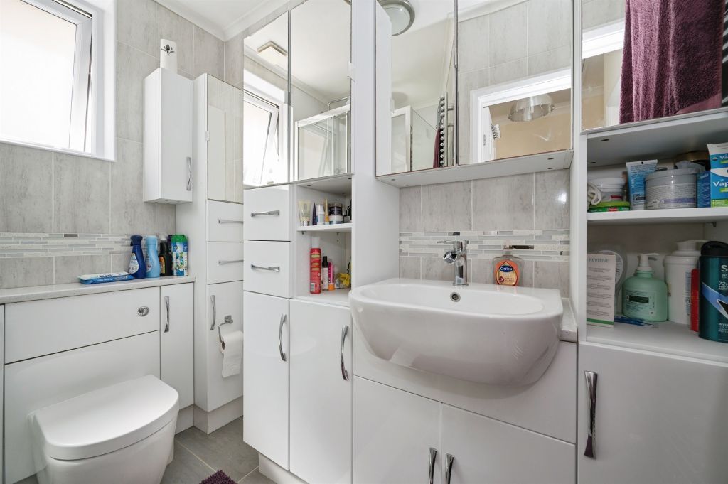 Additional image 7 of 2 bed detached bungalow for saleWoodmill Lane, Southampton SO18