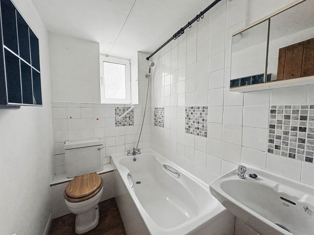Additional image 9 of 2 bed terraced house for saleStation Road, Yelverton PL20