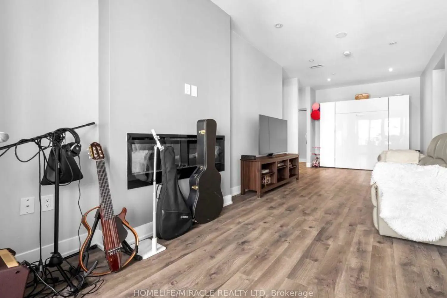Additional image 7 of 20 Shore Breeze Drive # 4804