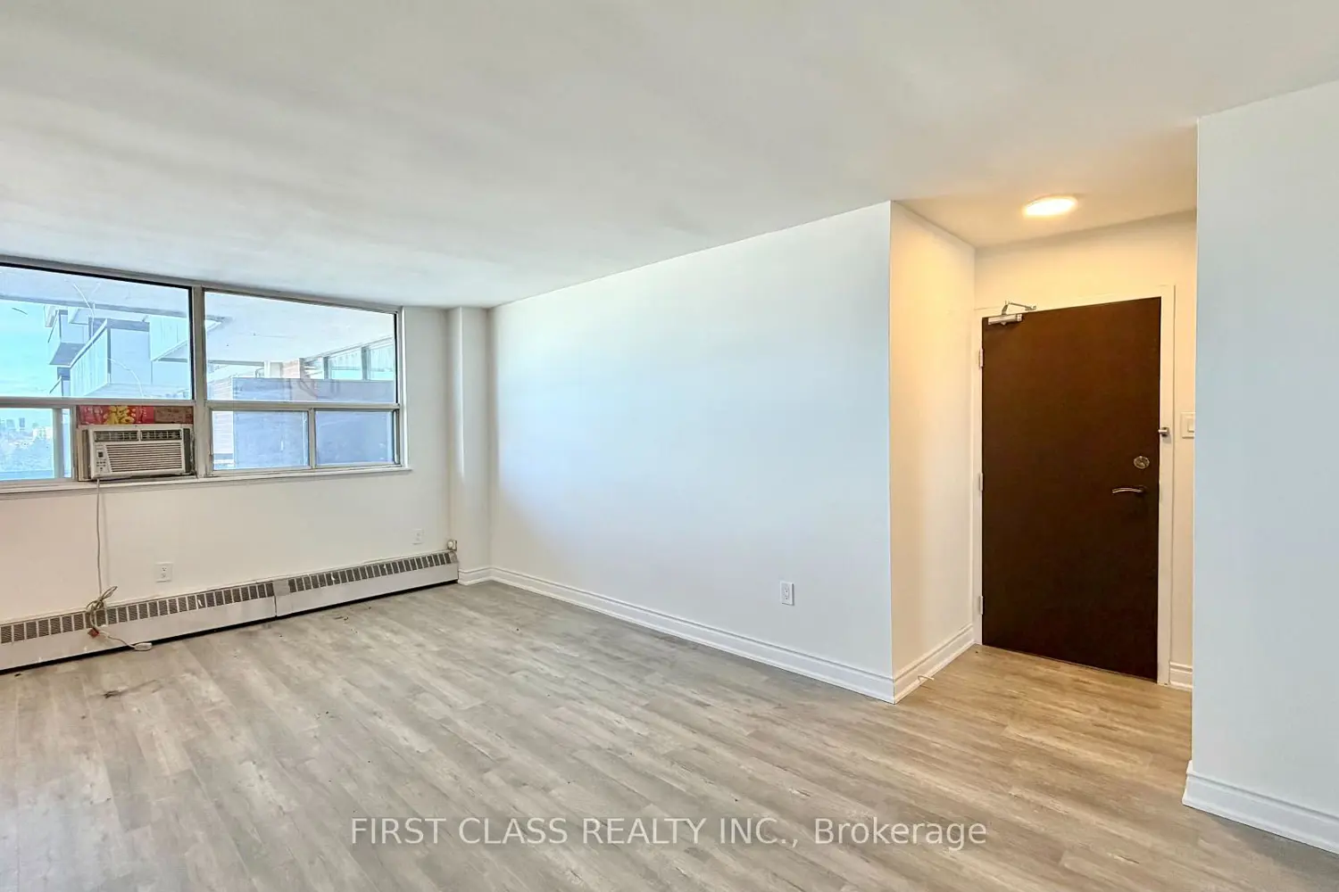 Additional image 8 of 541 Blackthorn Avenue 1415