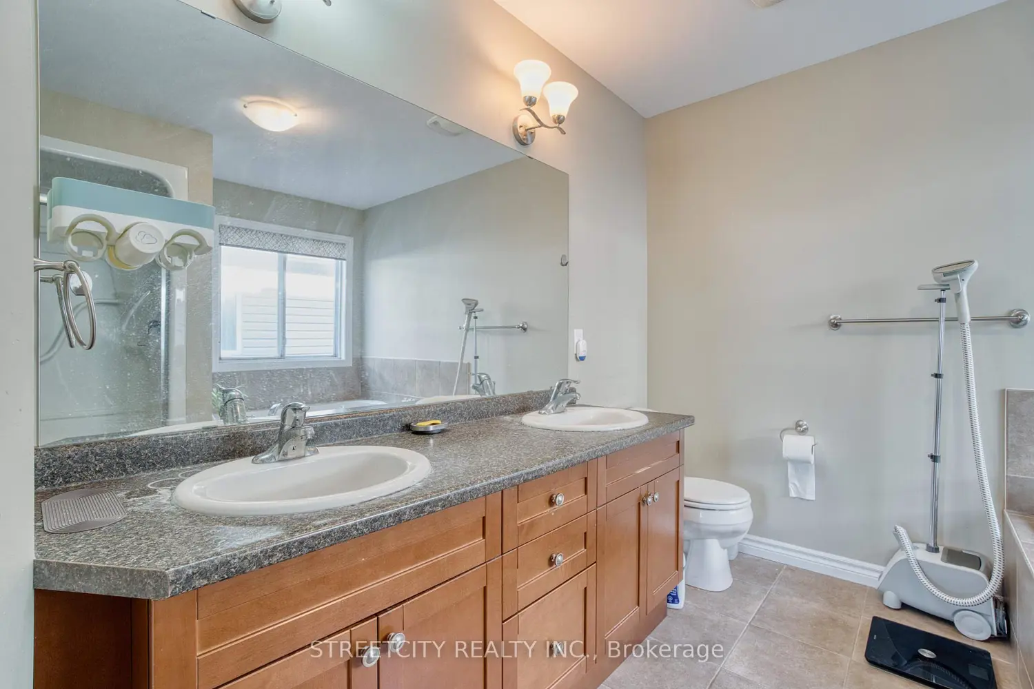 Additional image 14 of 1189 Sandbar Street