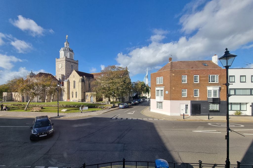 Additional image 15 of 3 bed flat for saleOld Portsmouth, Hampshire PO1