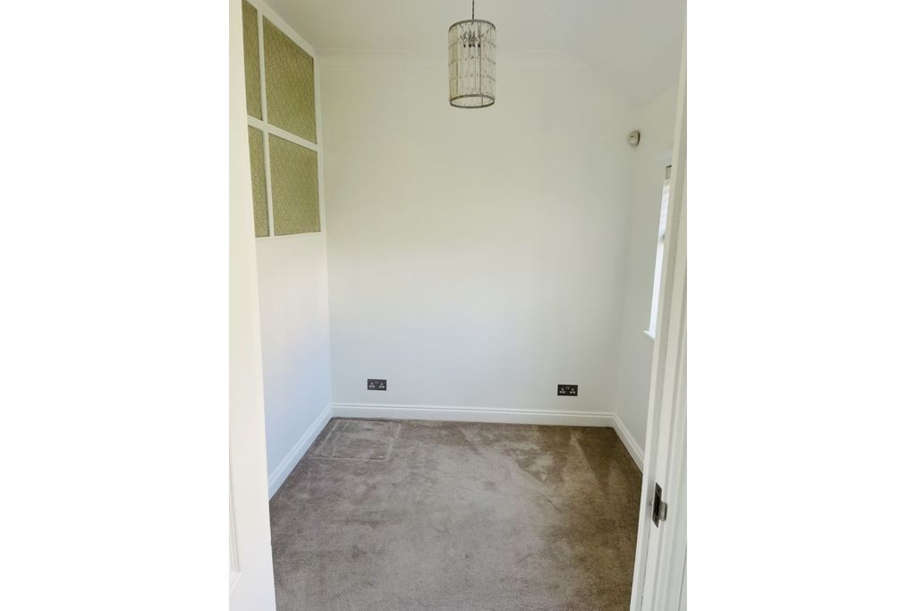 Additional image 10 of 2 bed maisonette for saleGodstone Road, Whyteleafe CR3