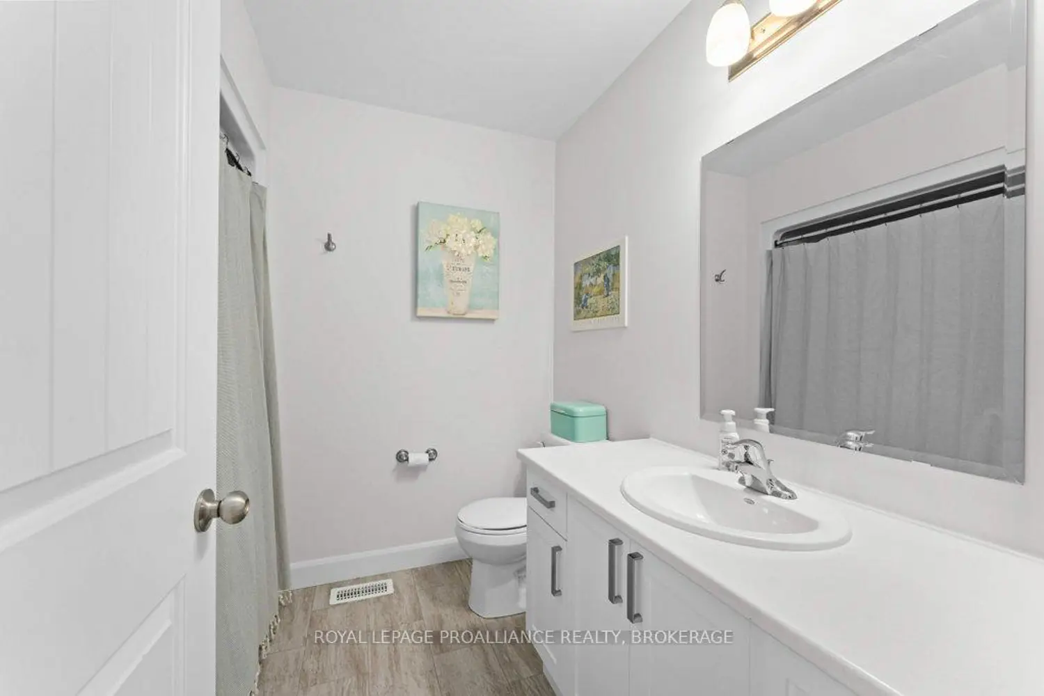 Additional image 11 of 139 Superior Drive