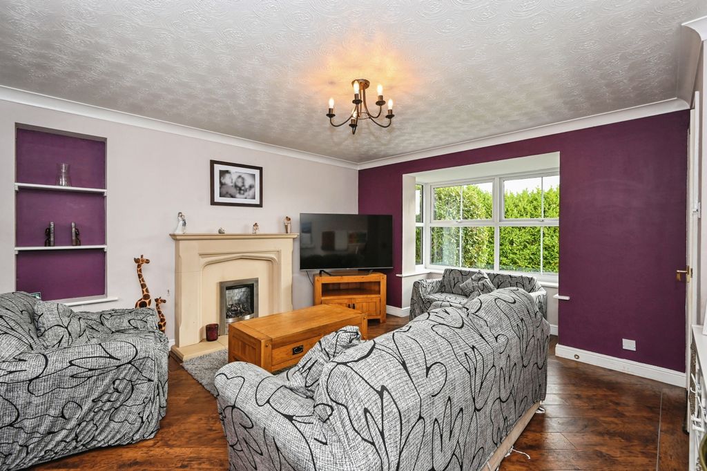 Additional image 8 of 4 bed detached house for saleSkyes Crescent, Wigan WN3