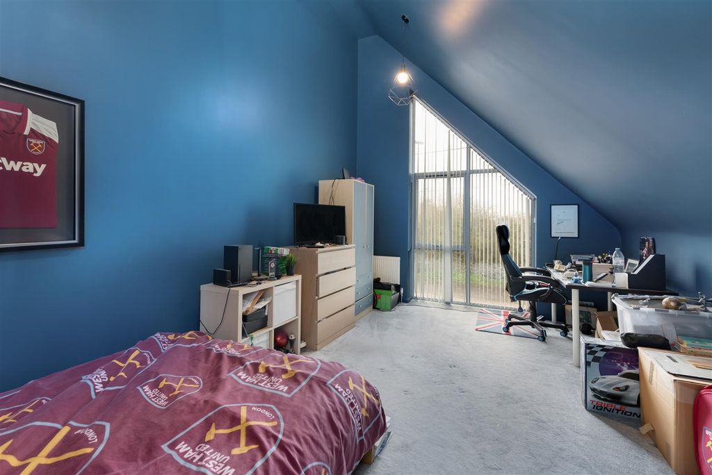 Additional image 15 of 5 bed detached house for saleInvicta Road, Whitstable CT5