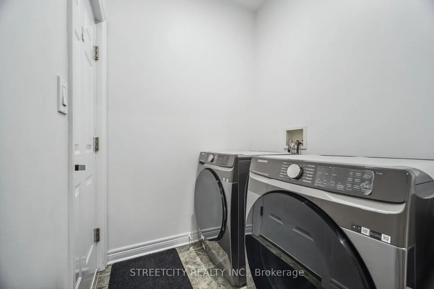 Additional image 9 of 2025 Meadowgate Boulevard 211