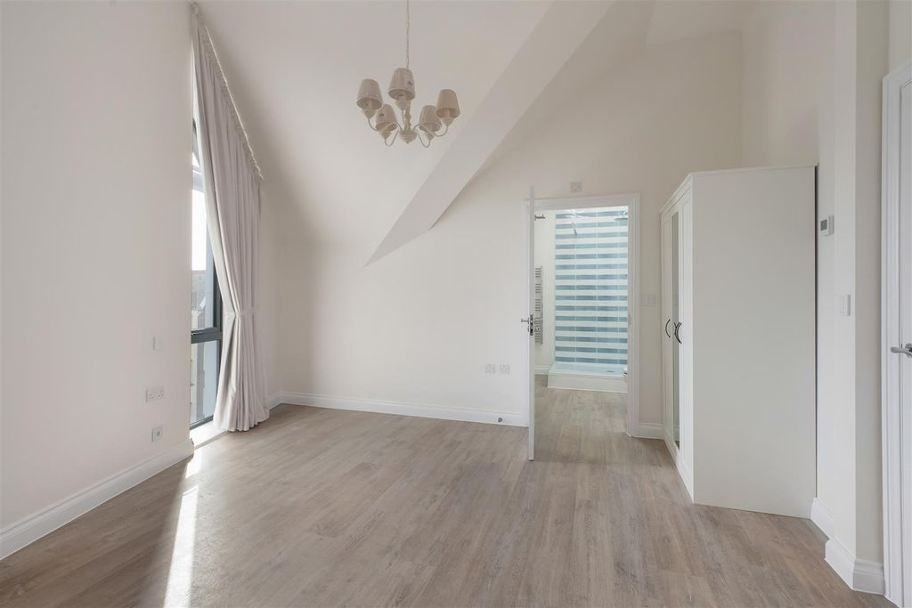 Additional image 22 of 2 bed flat for saleBeach Walk, Whitstable CT5