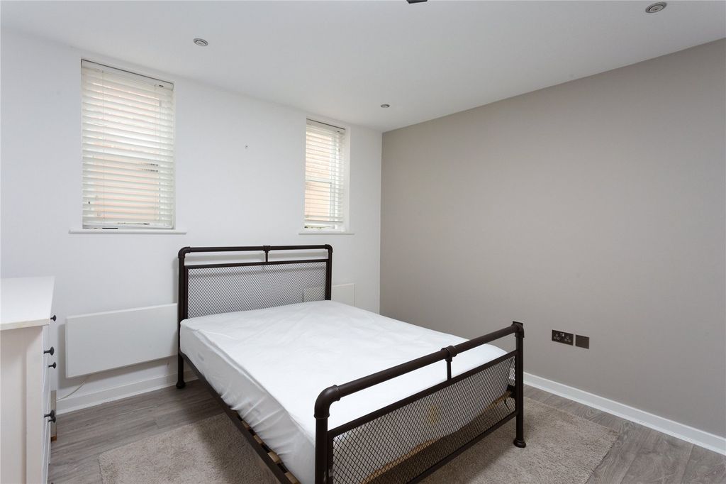 Additional image 8 of 2 bed flat for saleStonegate Court, Blake Street, York, North Yorkshire YO1