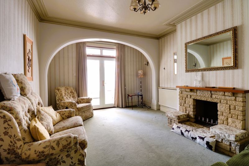 Additional image 4 of 4 bed semi-detached house for saleFordbridge Road, Ashford TW15