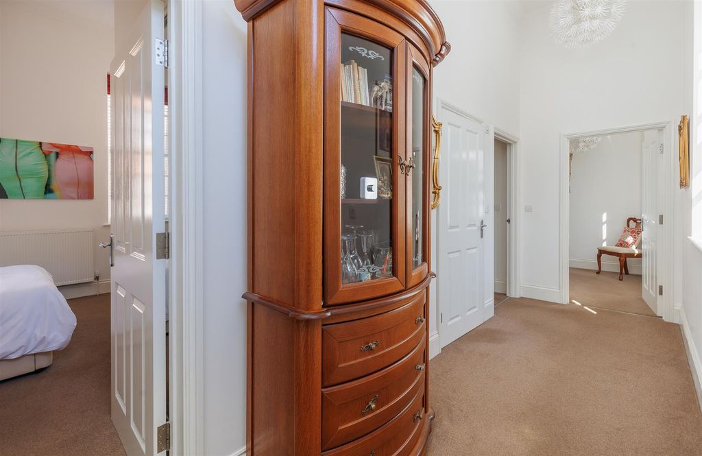 Additional image 5 of 2 bed flat for saleGatcombe, Isle Of Wight PO30