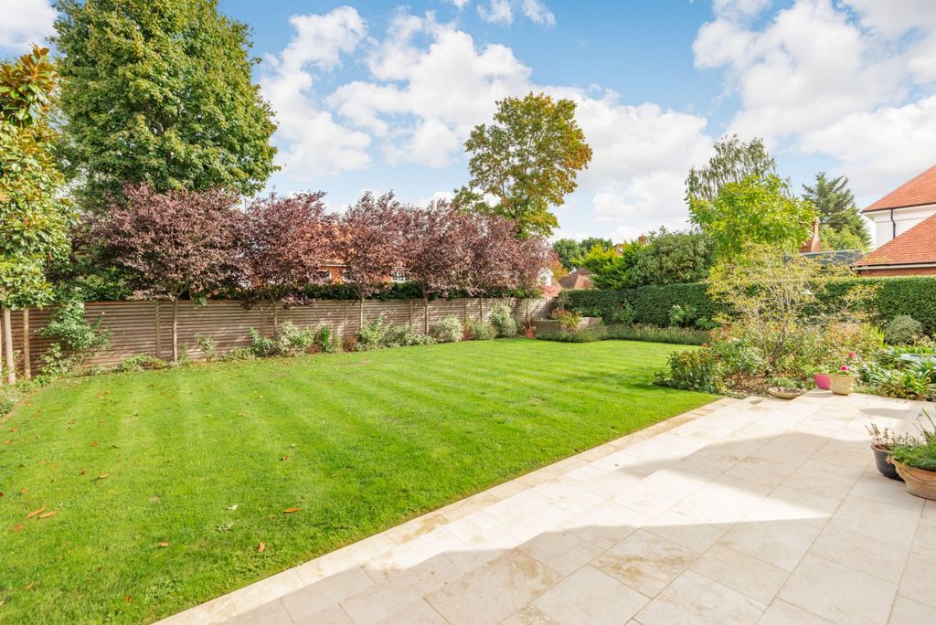 Additional image 4 of 6 bed detached house for saleQueens Acre, Windsor, Berkshire SL4