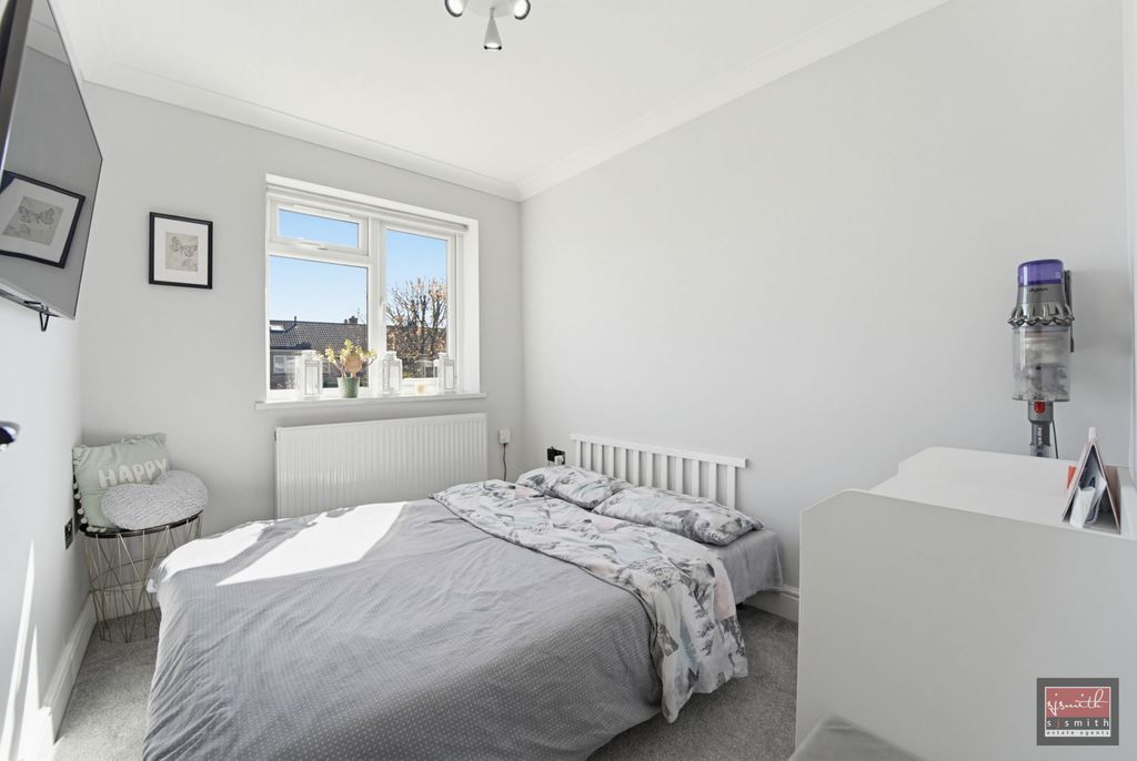 Additional image 10 of 3 bed maisonette for saleGlenfield Road, Ashford TW15