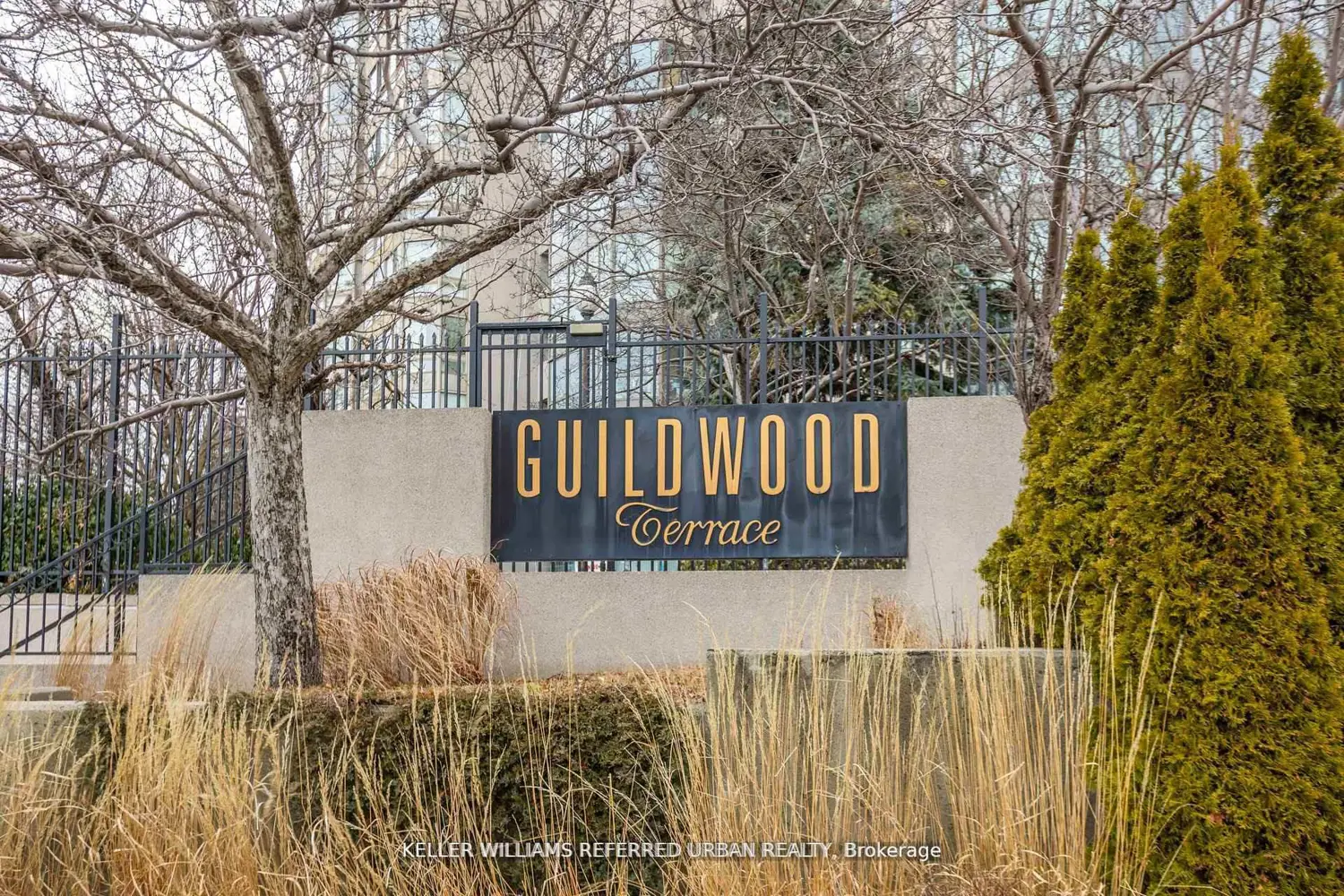 3233 Eglinton Avenue 1812