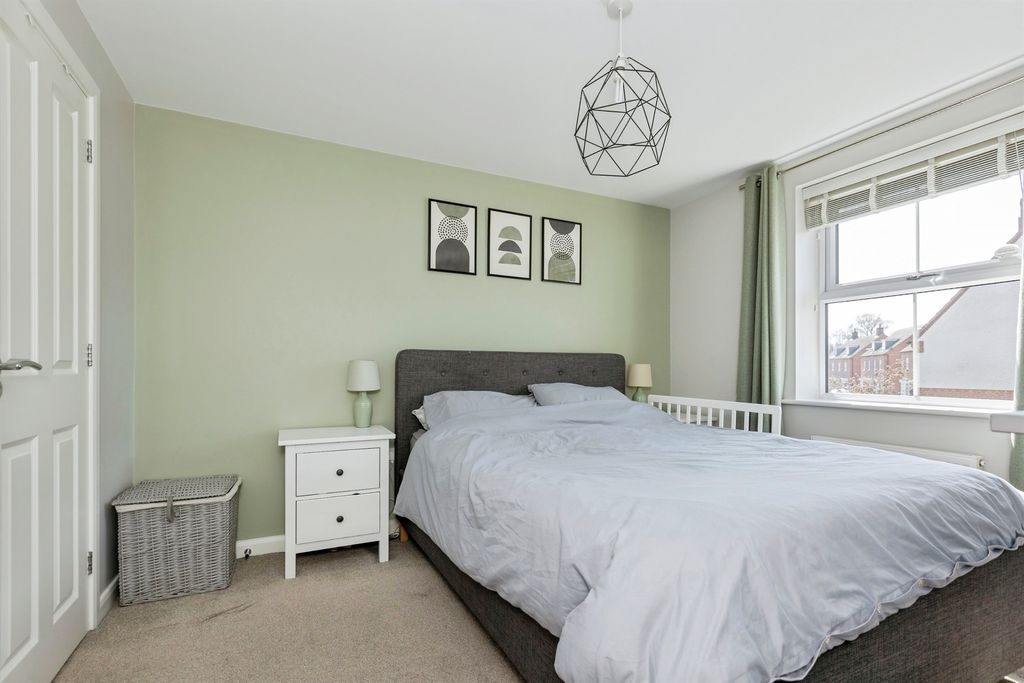 Additional image 12 of 3 bed semi-detached house for saleCooper Crescent, Whetstone, Leicester LE8