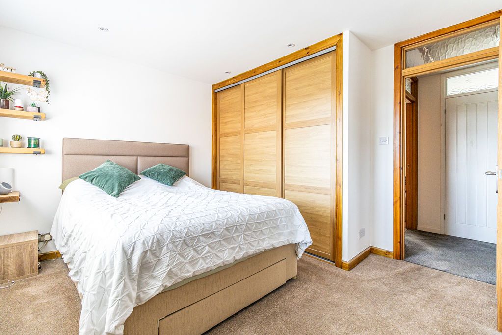 Additional image 10 of 2 bed end terrace house for saleMelrose Close, Southsea PO4