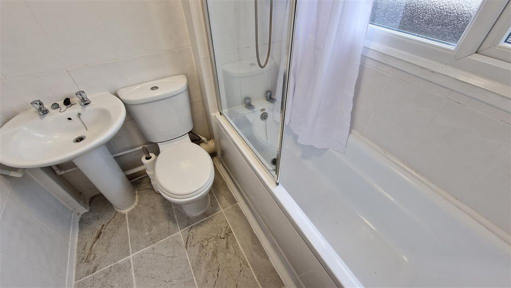 Additional image 16 of 3 bed terraced house for saleDart Walk, Winsford CW7