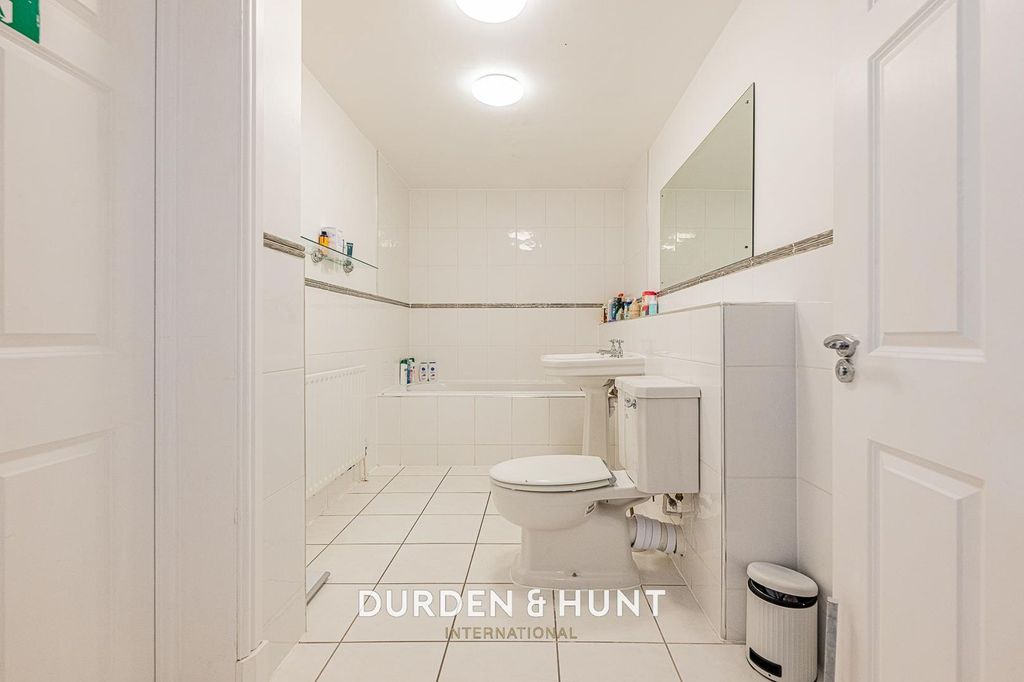 Additional image 18 of 3 bed flat for saleRegents Drive, Woodford Green IG8